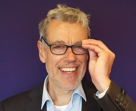 Xavier Denoël — Senior Consultant, Trainer & Coach